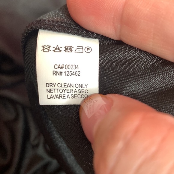 Halston Heritage black cocktail dress size 4 - Picture 8 of 8